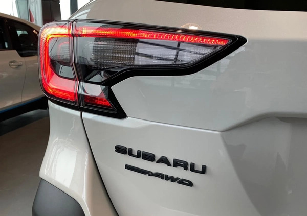 Subaru Outback cena 209999 przebieg: 10, rok produkcji 2023 z Czarne małe 352